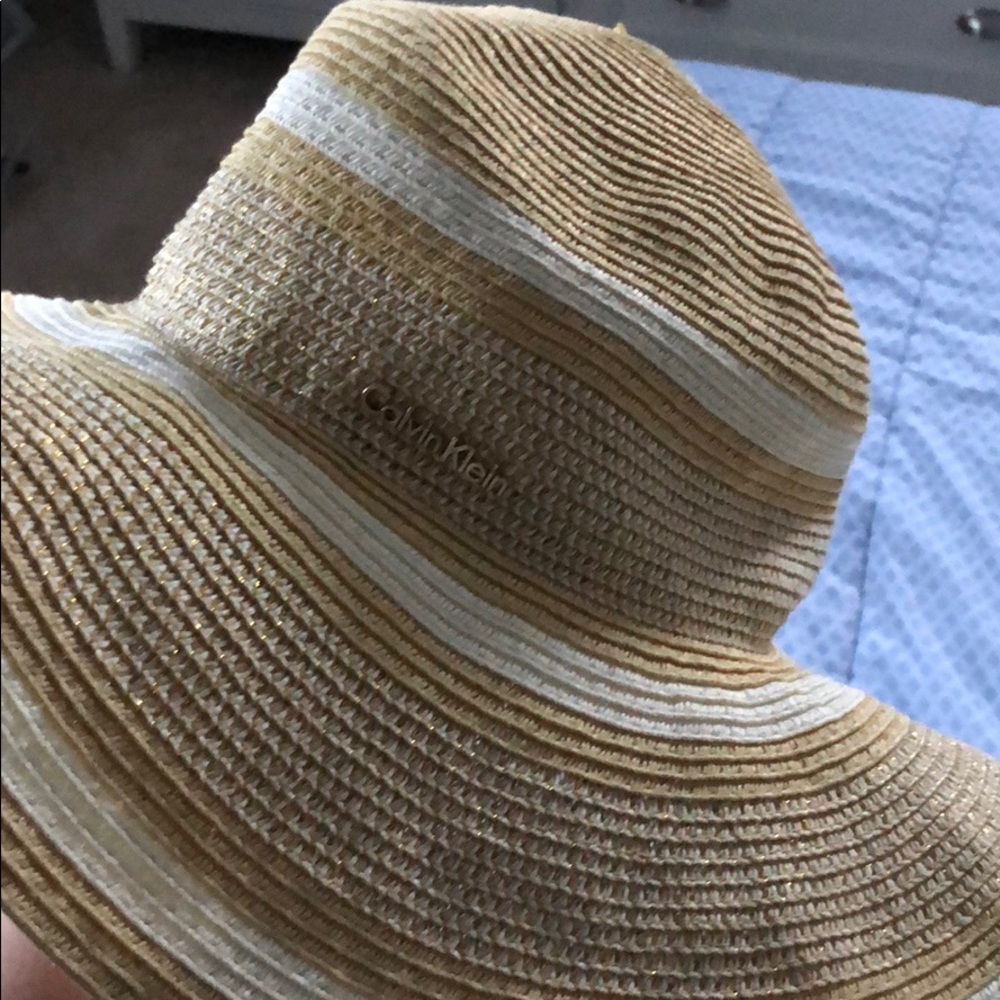 Calvin Klein floppy sun hat